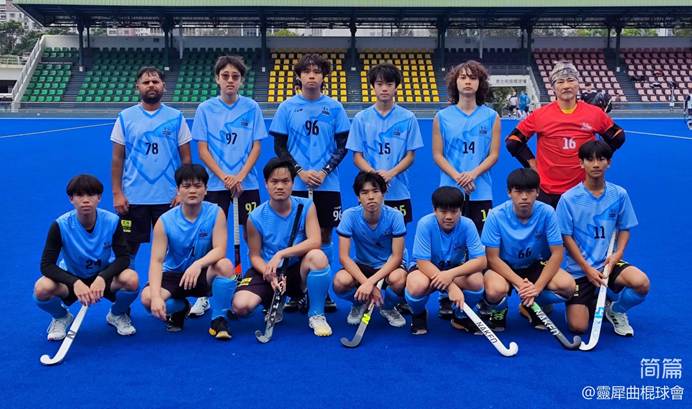 一張含有 人員, 曲棍球, 體育, 運動游戲 的圖片

AI 產生的內容可能不正確。